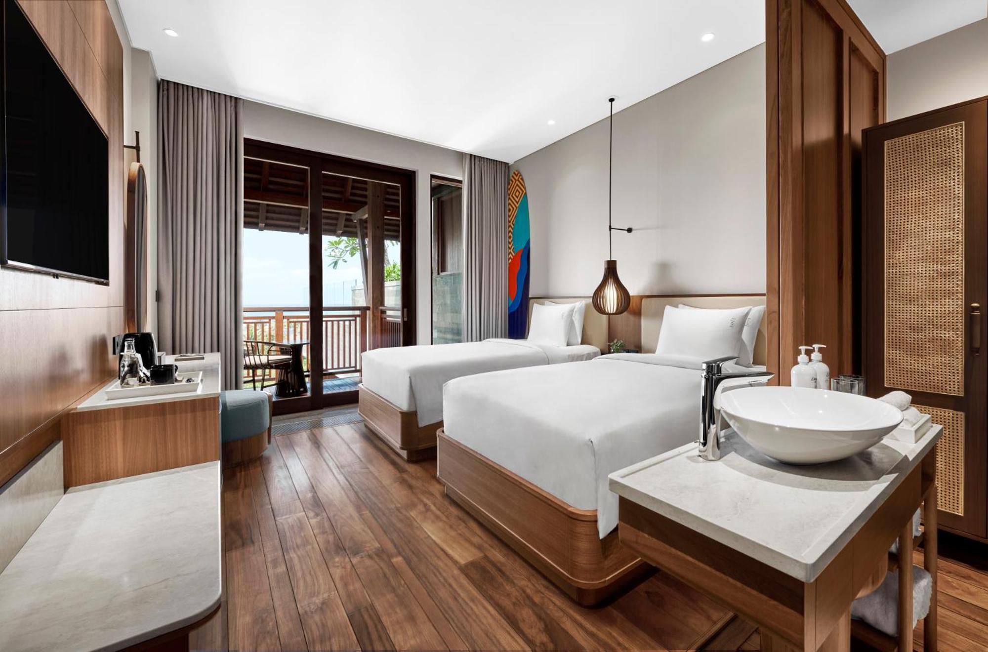 Holiday Inn Resort Bali Canggu By Ihg Exterior photo
