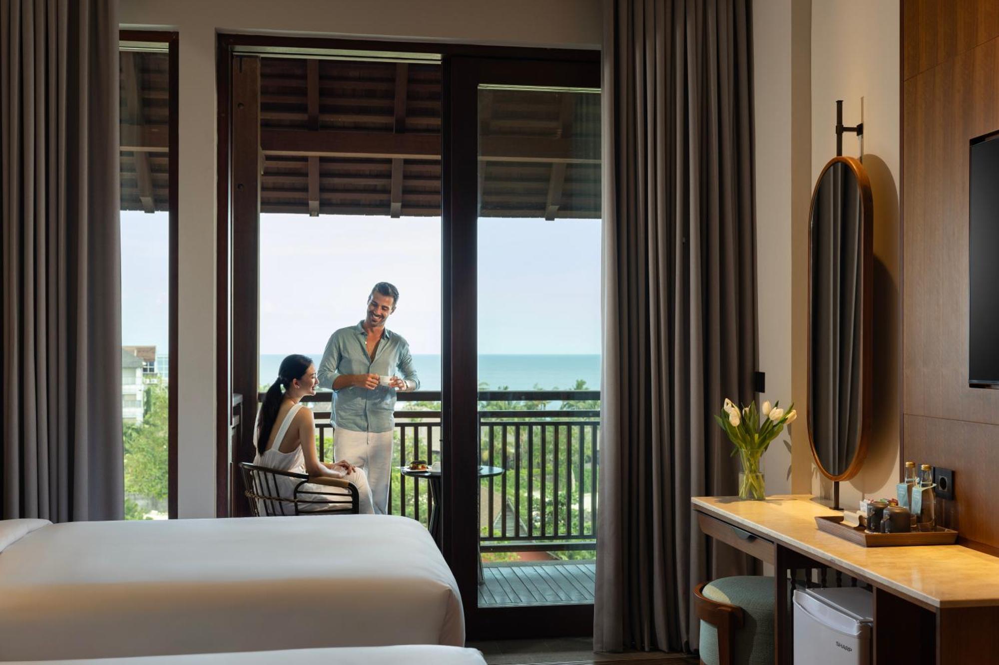 Holiday Inn Resort Bali Canggu By Ihg Exterior photo